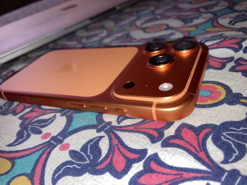 Apple iPhone 17 Pro 256gb

                                                            alt=