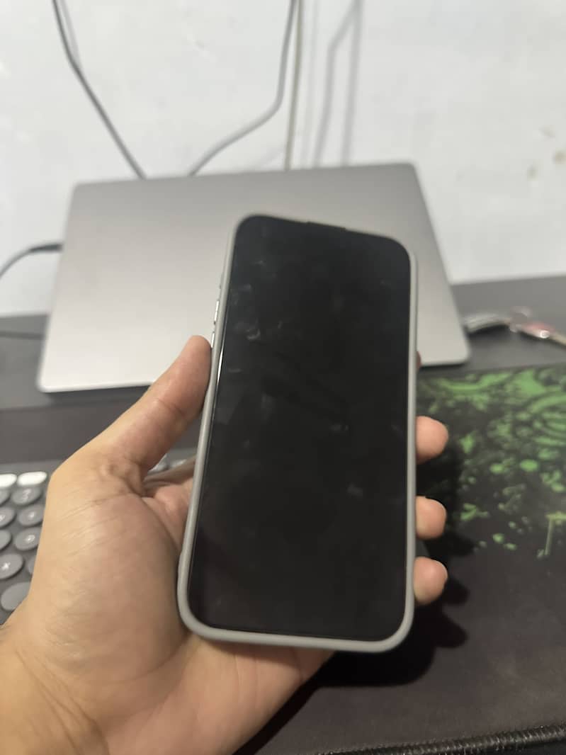 Iphone 15 pro max pta approved 100 health

                                                            alt=