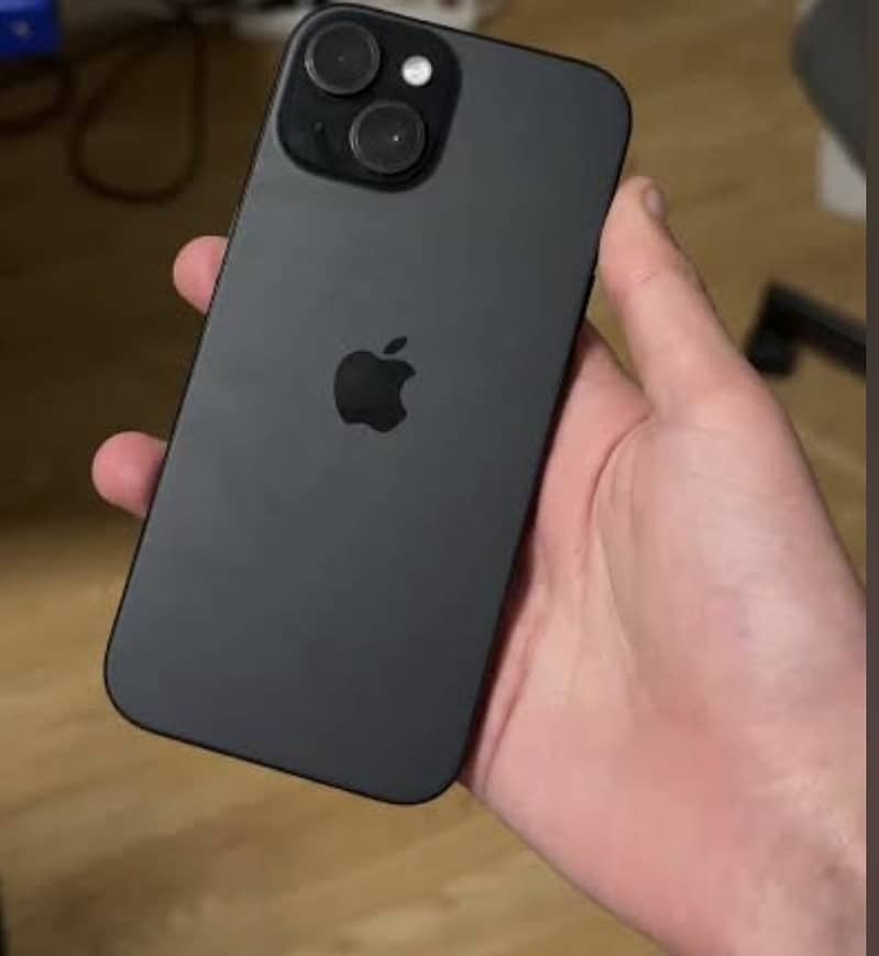 Apple iPhone 15