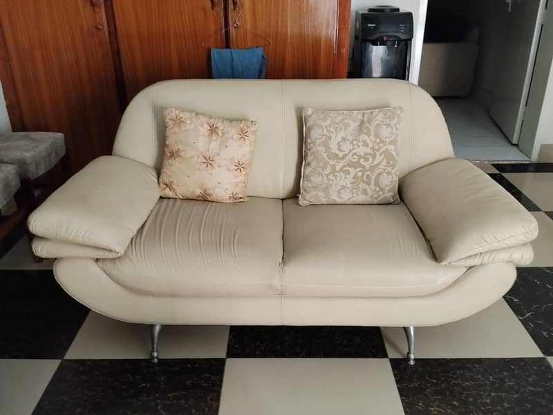 Sofa Set

                                                            alt=