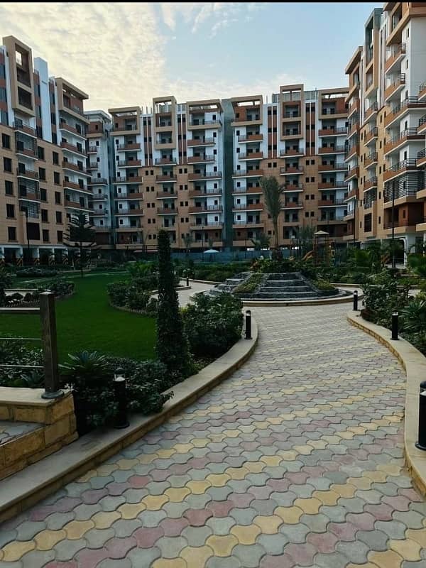 Ist floor urgent for sale Cantt view lodges

                                                            alt=