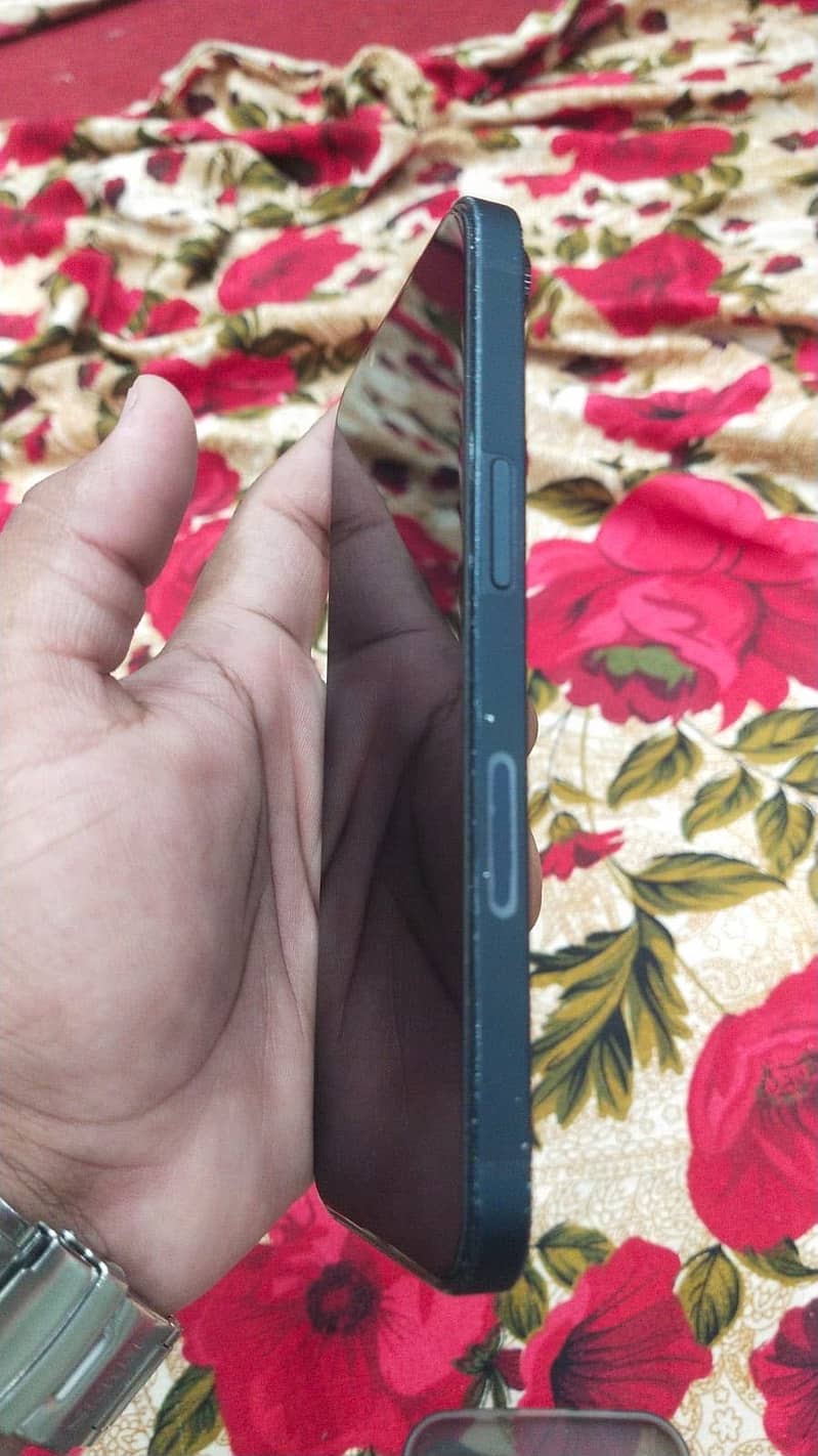 i phone 13jv