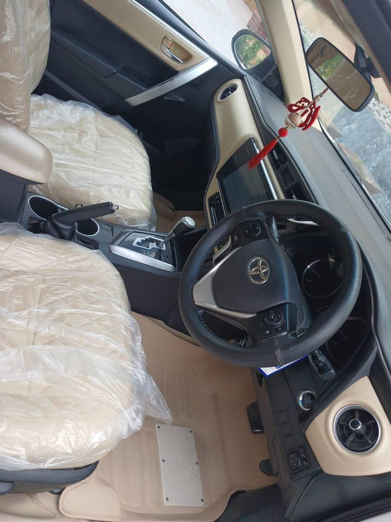 Toyota Altis Grande 2017

                                                            alt=