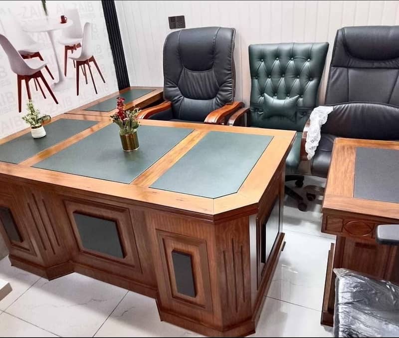 Luxury Executive Office Desk/ CEO Office Table/ Solid Wood Table

                                                            alt=