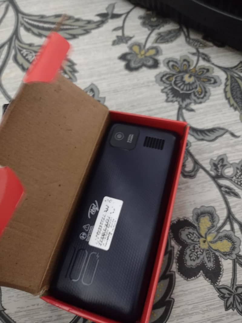  itel Feature Phone 10000mAh – Like New | Reverse Charging power 900

                                                            alt=