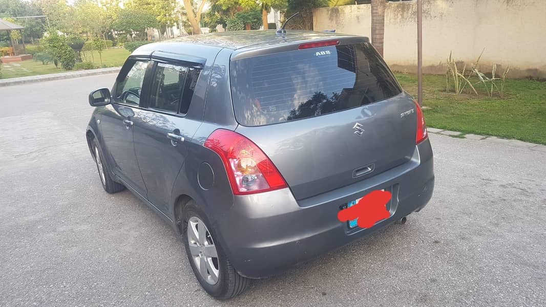 Suzuki Swift 2012

                                                            alt=