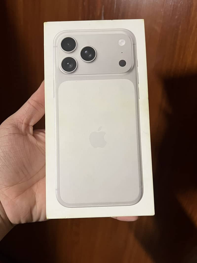 Apple iPhone 17 Pro Max

                                                            alt=
