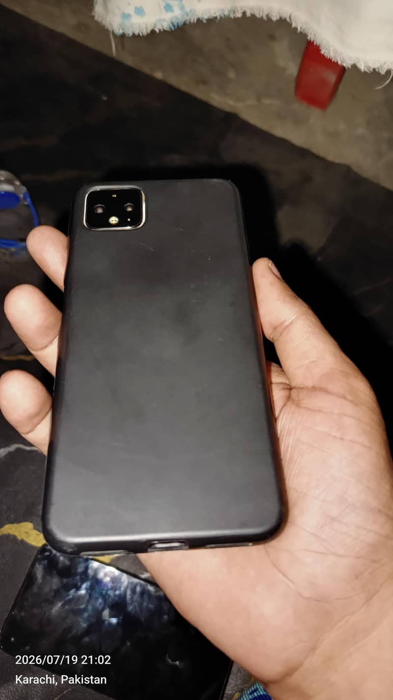 Google Pixel 4 XL

                                                            alt=