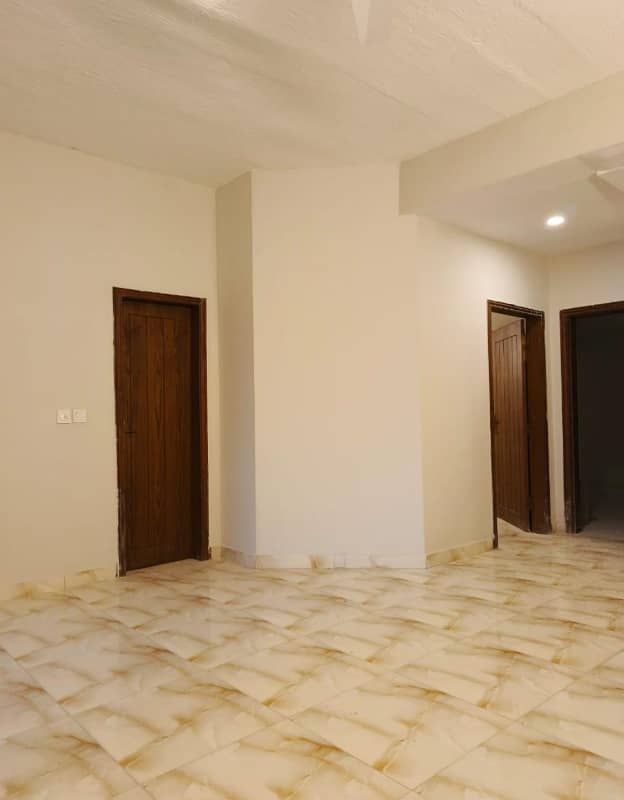 3 BED LUXURY APARTMENT FOR SALE IN RIVER GARDEN

                                                            alt=
