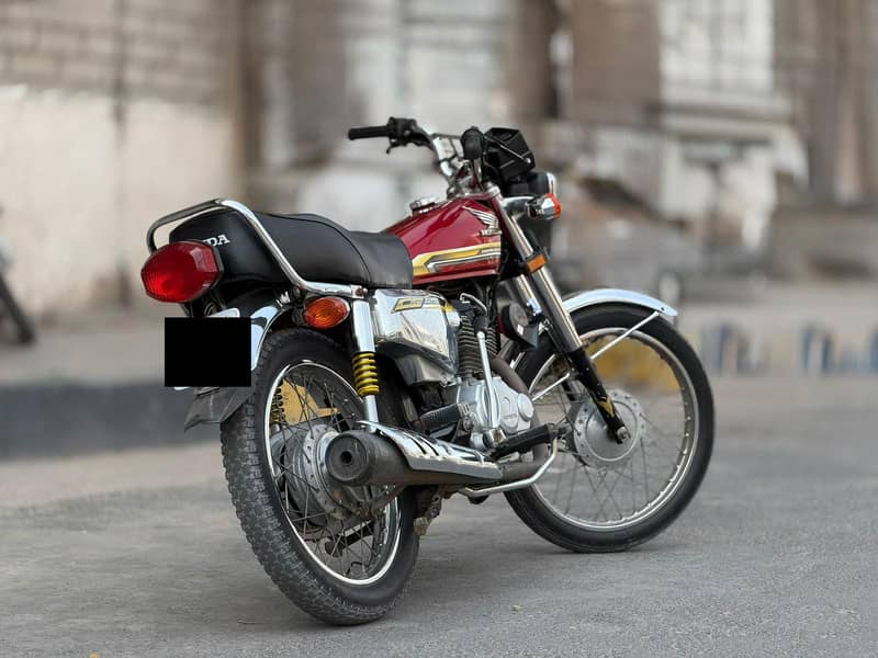 Honda 125 salf start

                                                            alt=
