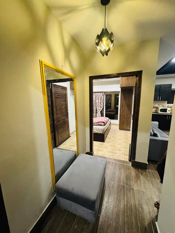 Ground floor for rent in affshan colony near range road

                                                            alt=