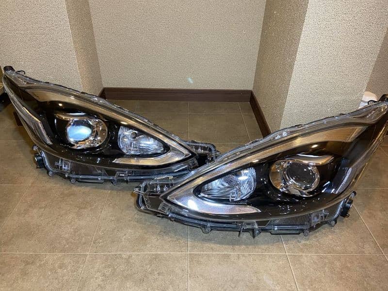 Toyota aqua 2018 /19 model led drl headlight

                                                            alt=