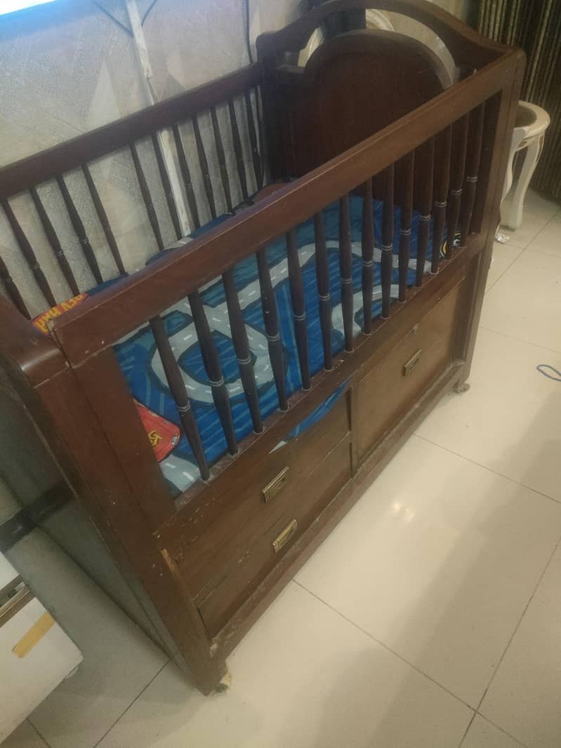 kids bed

                                                            alt=