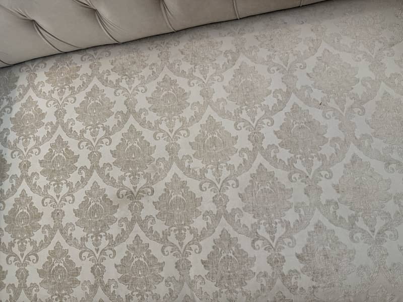 Original Tali made Sofa set

                                                            alt=