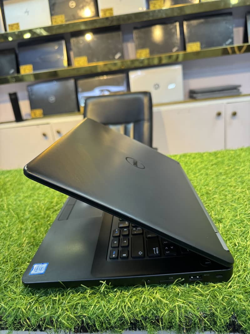 Dell Latitude | E5470 Core i5 6th Generation | 8GB RAM | imported

                                                            alt=