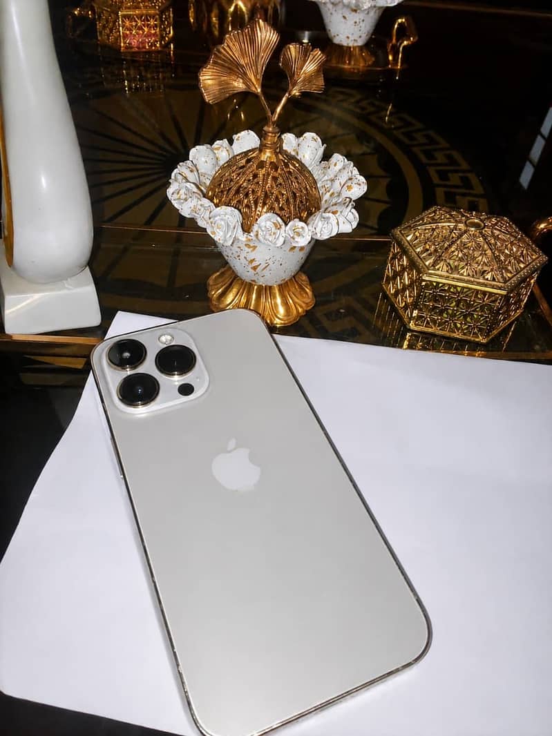 Apple iPhone 13 Pro 256GB – Gold – JV SIM Locked – 89%.

                                                            alt=