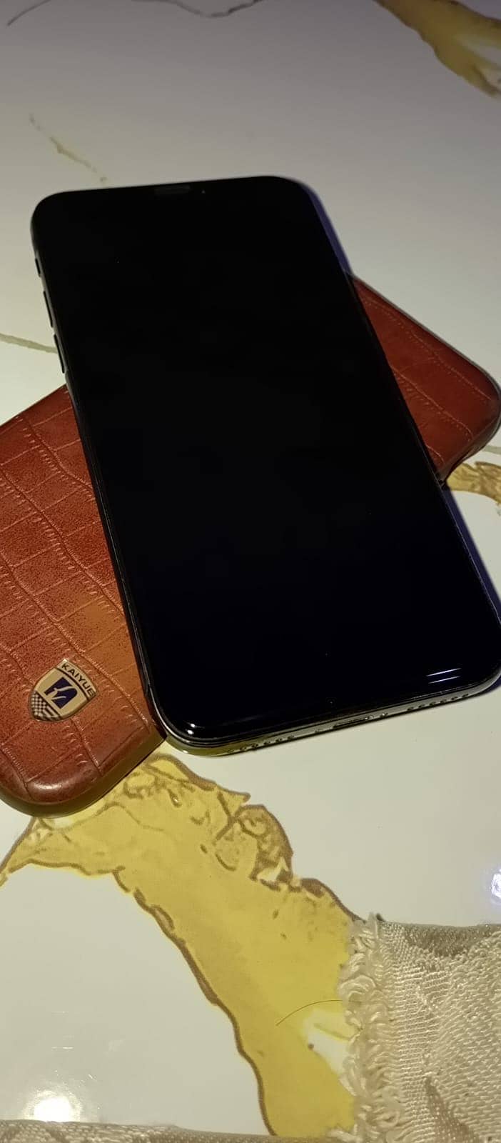Iphone X

                                                            alt=