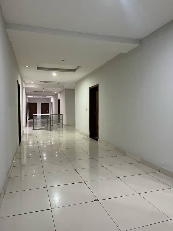 One Bed Apartment Available For Sale

                                                            alt=
