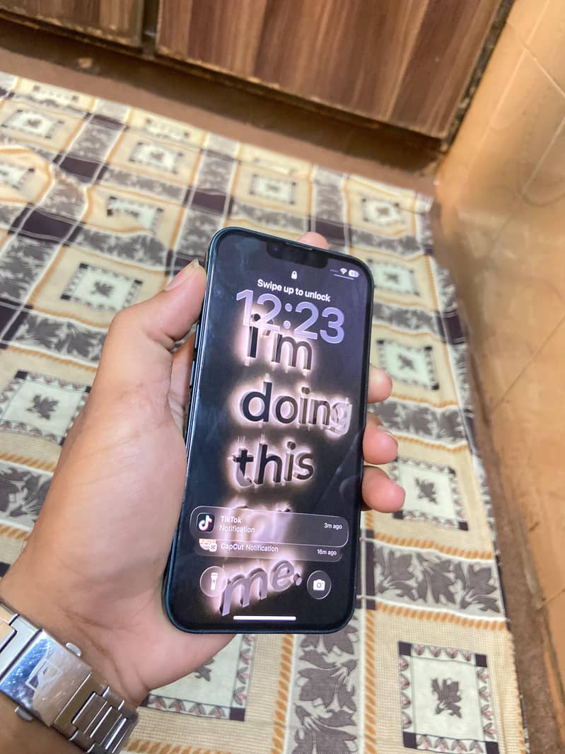 Apple iPhone 13

                                                            alt=