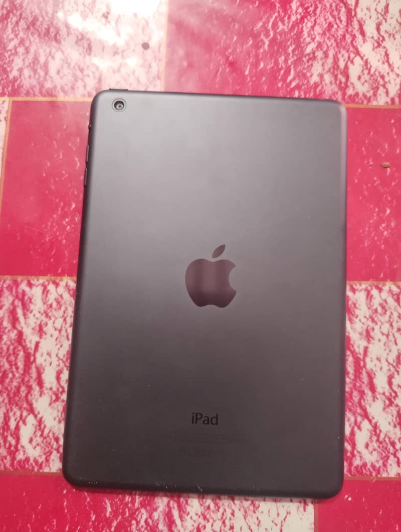 Apple iPad mini Wi-Fi 16gb storage

                                                            alt=