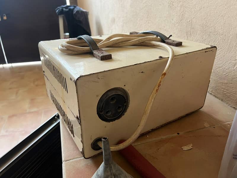 Shaheen 5000 watts stabilizer copper winding WhatsApp no (03293082625)

                                                            alt=