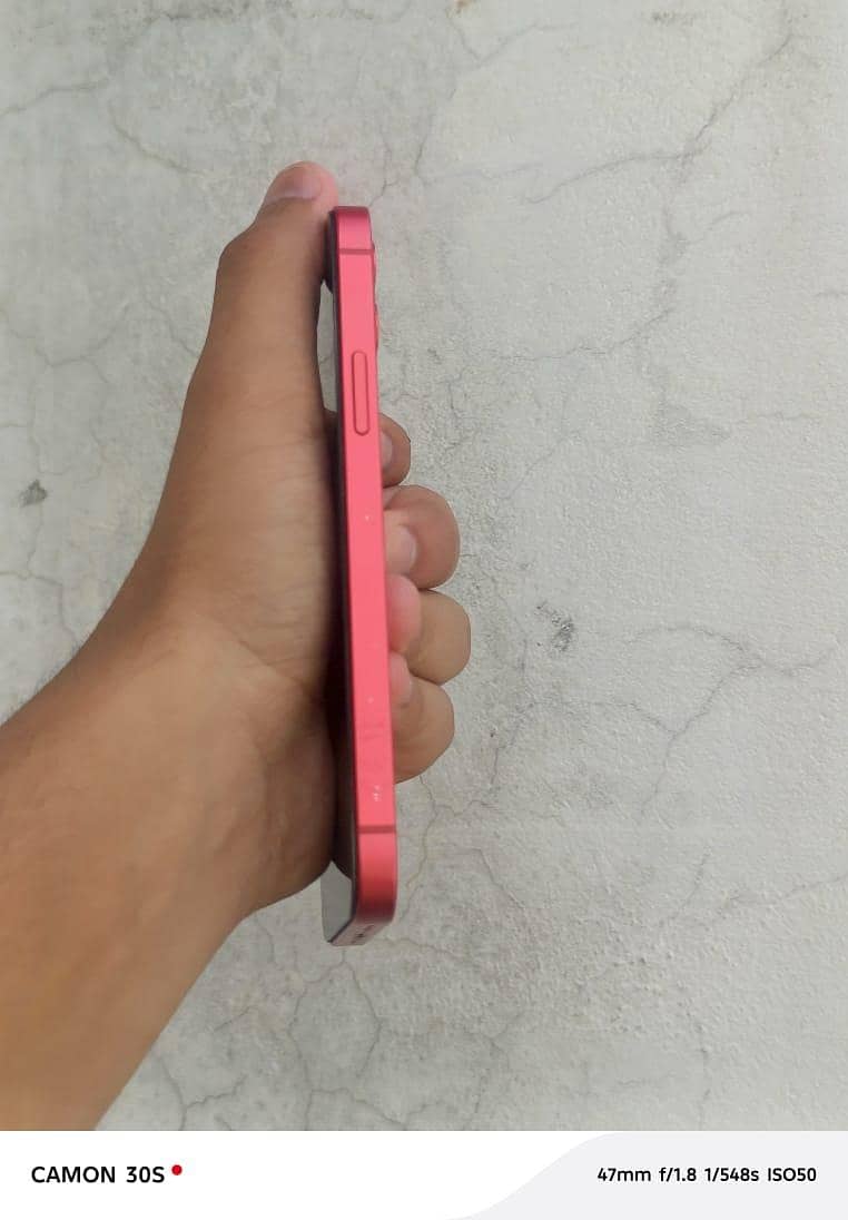 Apple iPhone 12

                                                            alt=