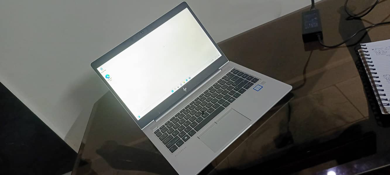 HP Elitebook G6

                                                            alt=