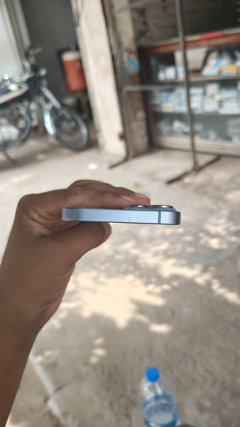 Apple iPhone 14

                                                            alt=