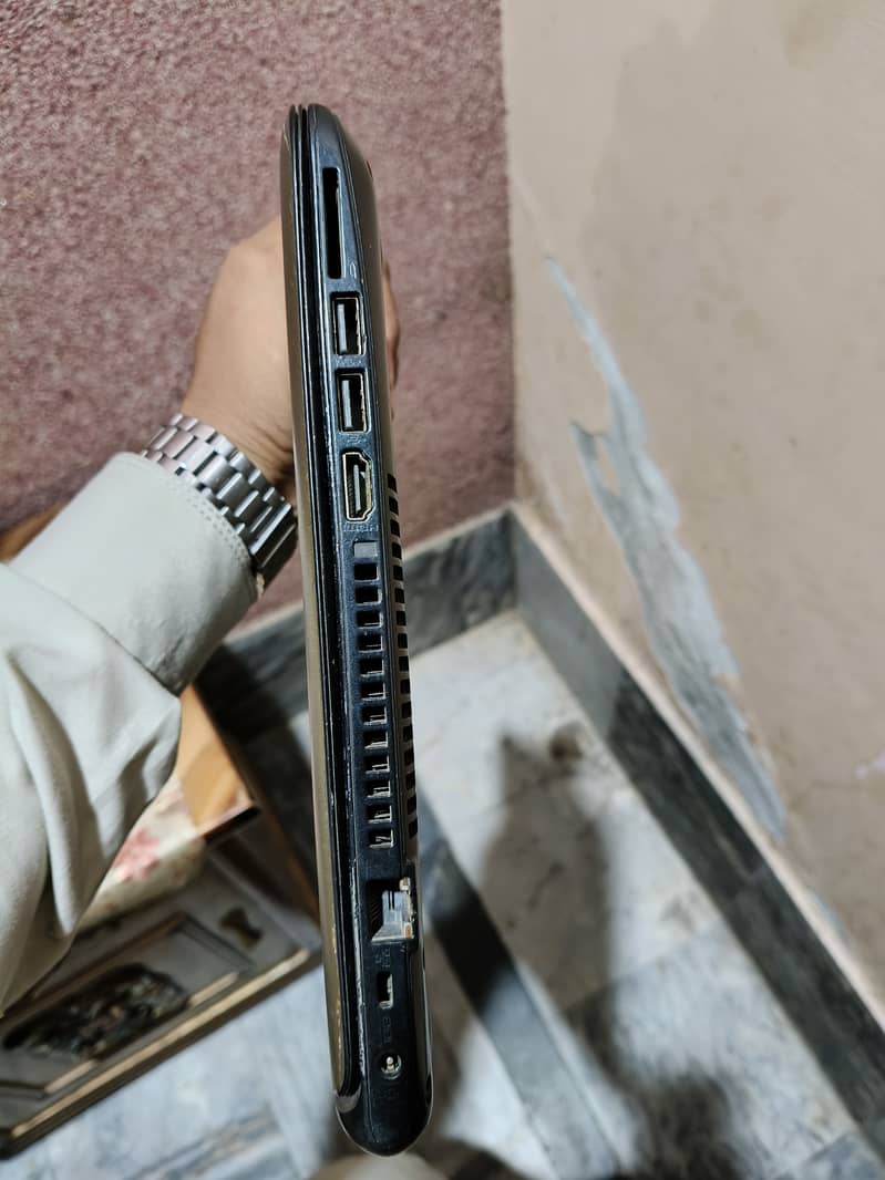 Haier 7G-5H Core i3 4th Gen | 8GB RAM | 14"