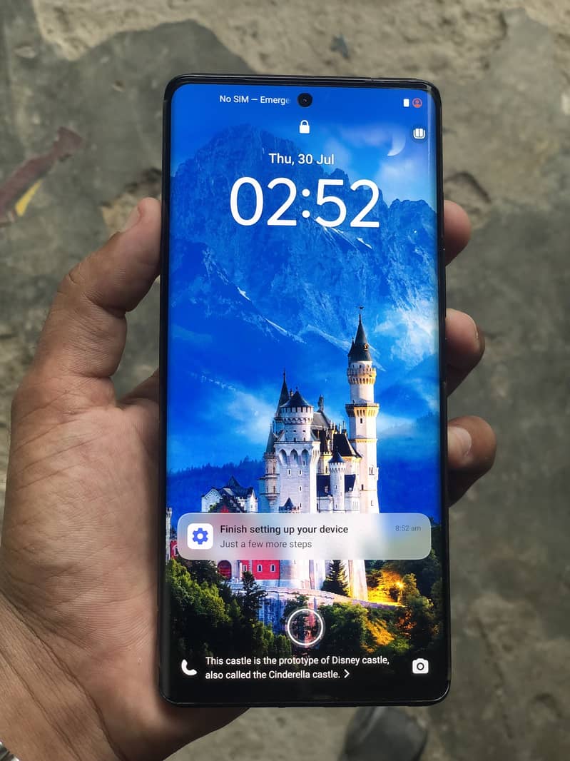 Vivo V30

                                                            alt=