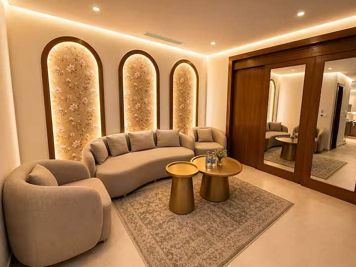 Luxury Night Stay Apartment in Bahria Town Lahore | Furnished 1 Bedroom VIP Flat for Short Stay | Per Day Apartment | Short Stay Room

                                                            alt=