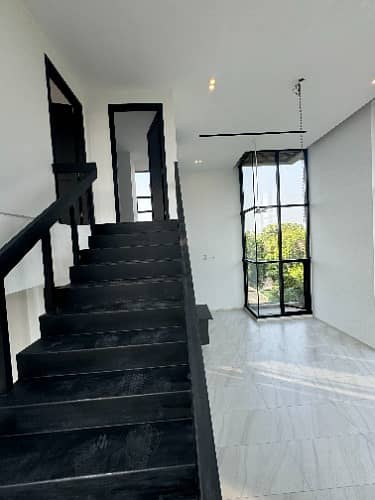 Office Available For Rent In Gulberg Near Main Boulevard

                                                            alt=