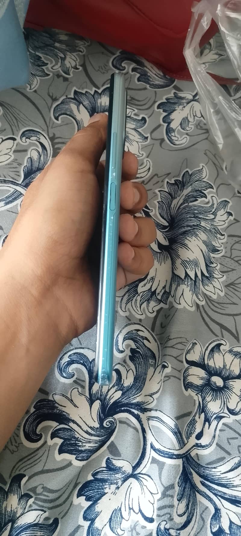 Vivo Y15s

                                                            alt=