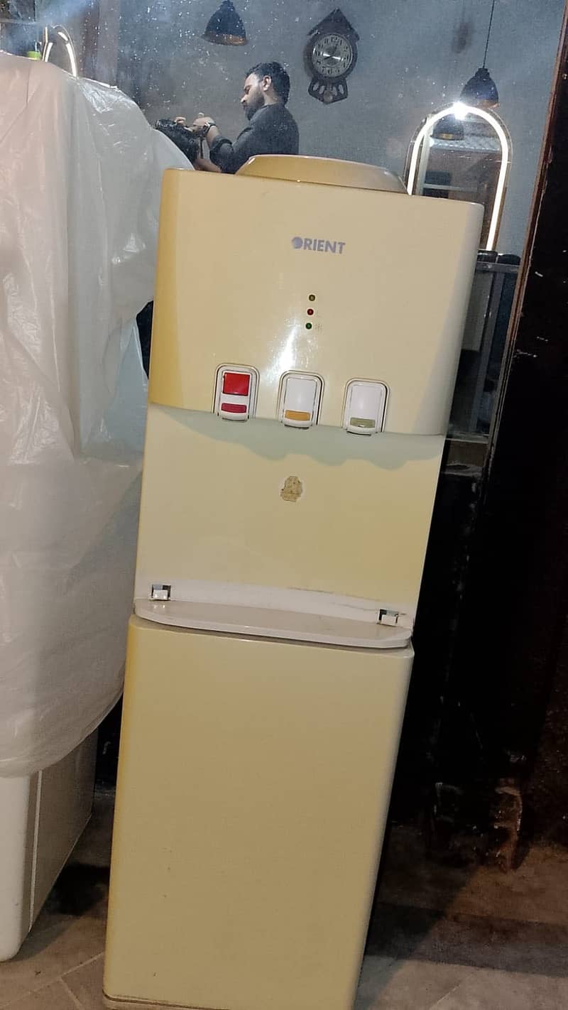 Orient Water Dispenser Hot & Cold with Mini Refrigerator