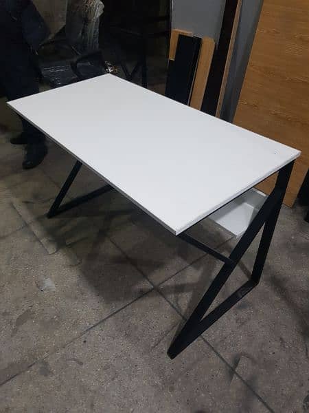 Study Table ,Computer Table Laptop Table Office Table Working Table

                                                            alt=
