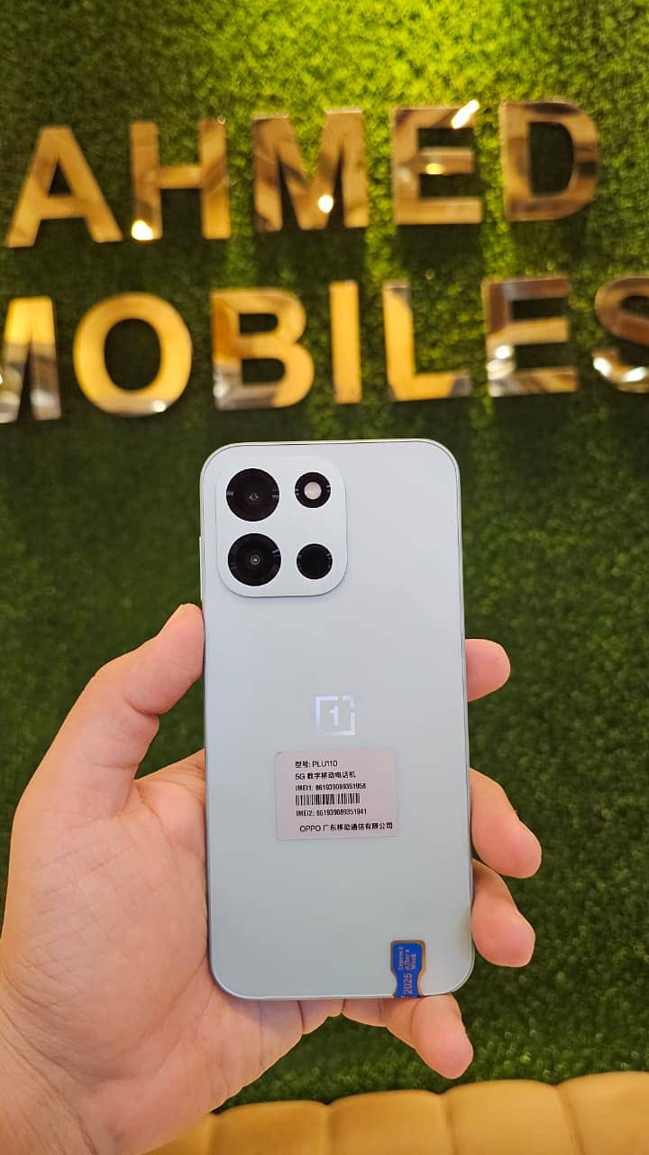 OnePlus Turbo 6 (12GB RAM / 256GB) – 9000mAh Battery | PTA Tax 28000

                                                            alt=