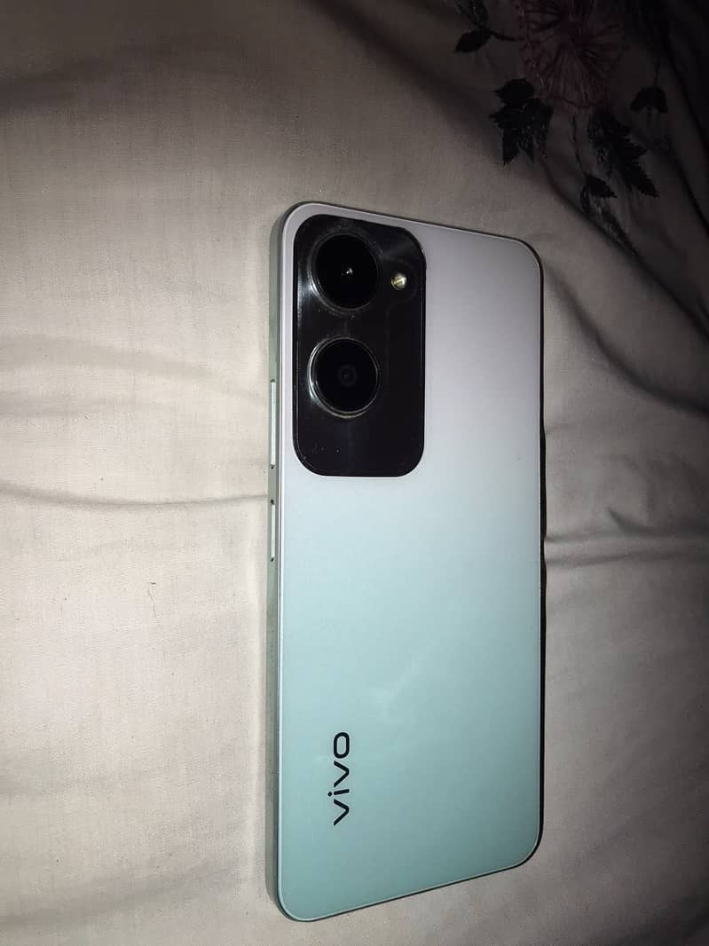 Vivo Y18

                                                            alt=