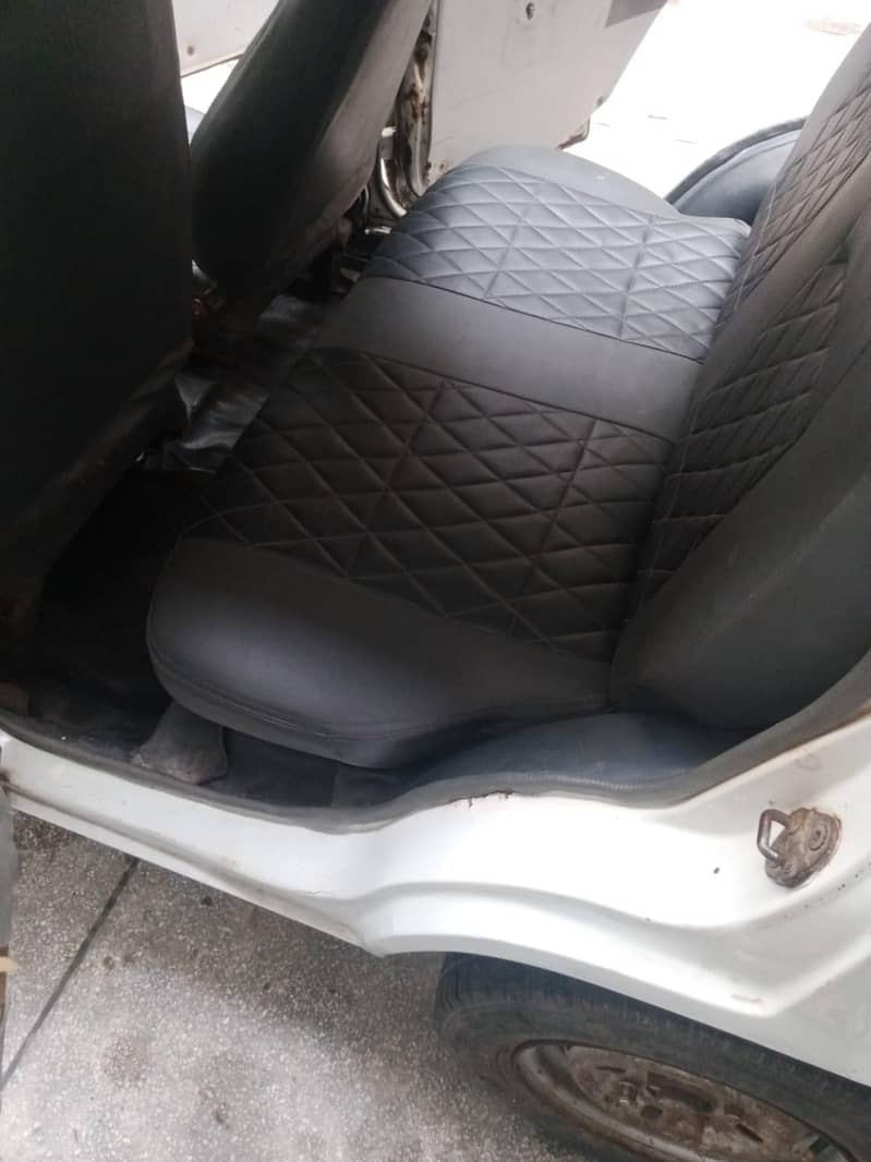Suzuki Mehran VXR 2005

                                                            alt=