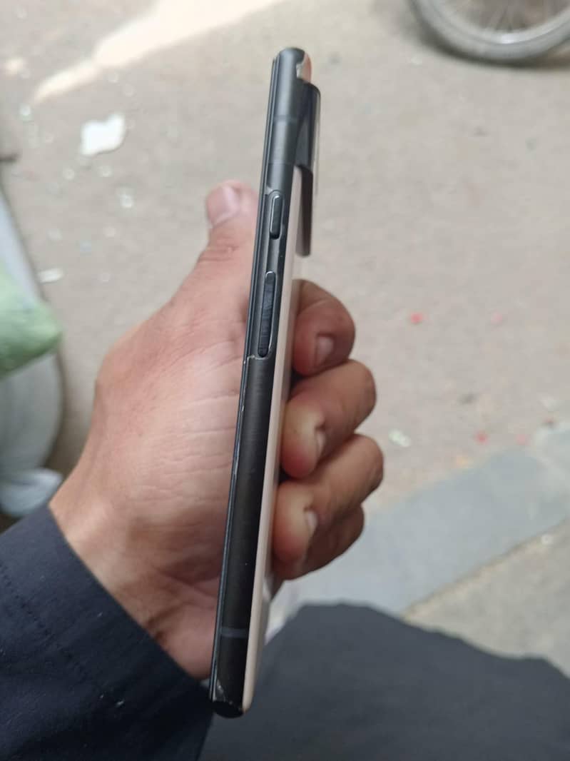 Google Pixel 6

                                                            alt=