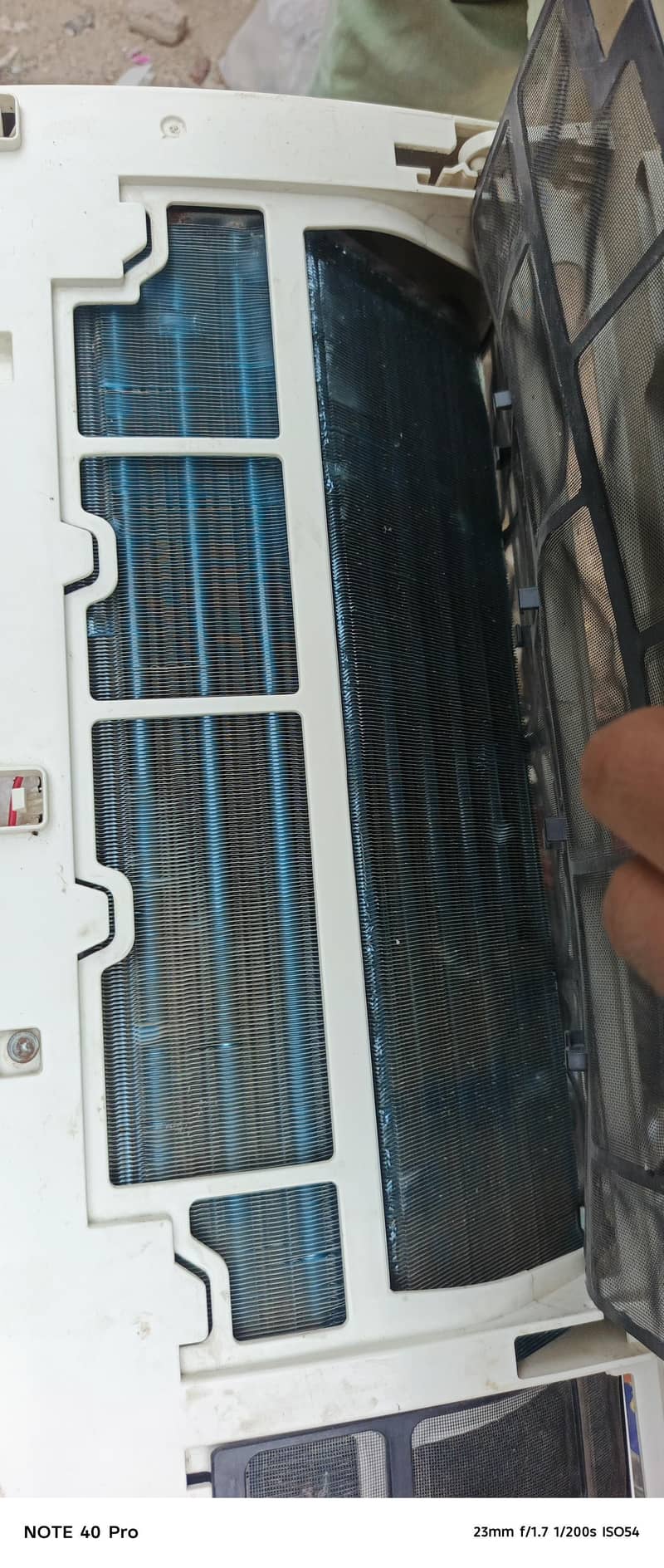 Haier split ac in good condition bhot km chala huwa chalana mai bhot h

                                                            alt=