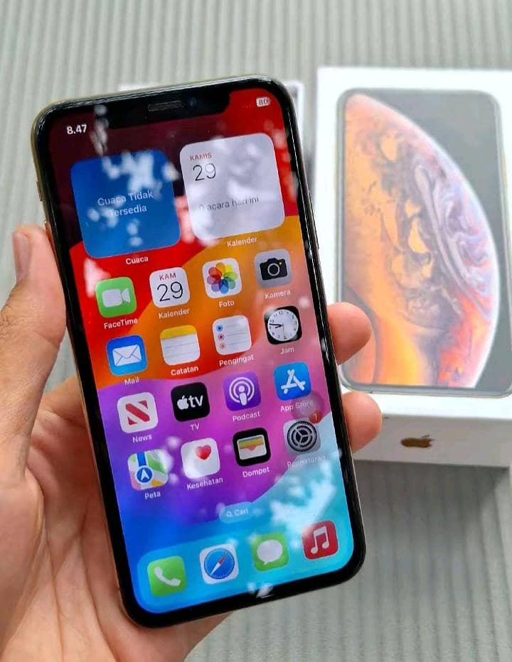 Apple iPhone XS Max

                                                            alt=