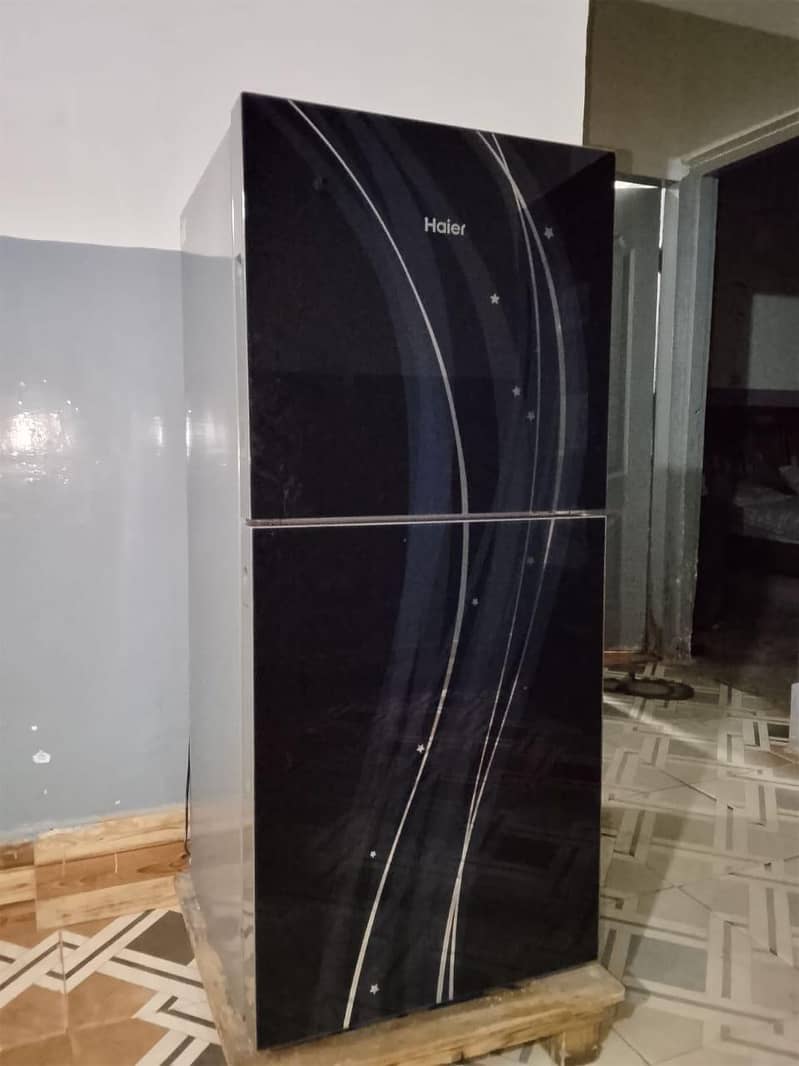 refrigerator

                                                            alt=