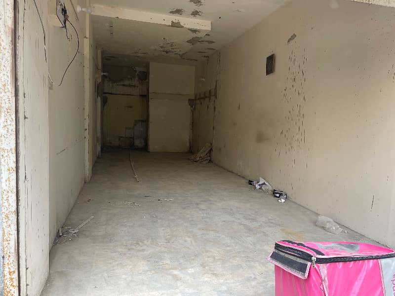 Defence Dha phase 5 Badar commercial shop available for rent

                                                            alt=