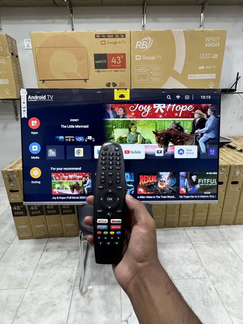 60 INCH SAMSUNG SMART Q LED TV LATEST MODEL. O3228O83O6O

                                                            alt=