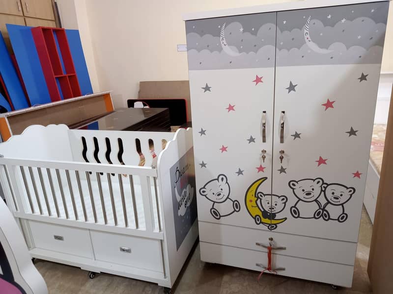 Baby cot | baby bed | wooden cot | kids bed | kids crib coat | 2 BY 5

                                                            alt=