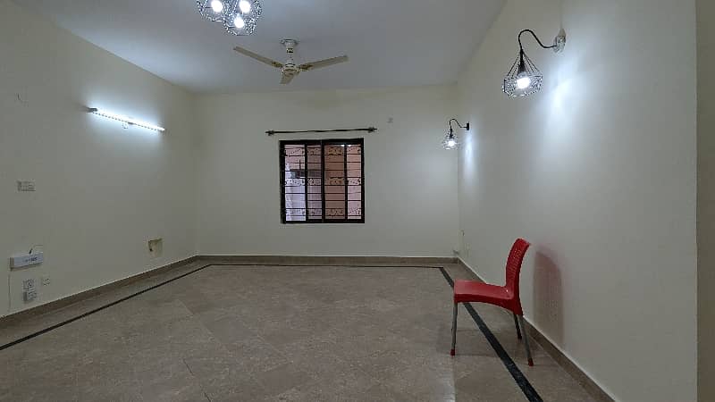 Ideal House Is Available For rent In Islamabad

                                                            alt=