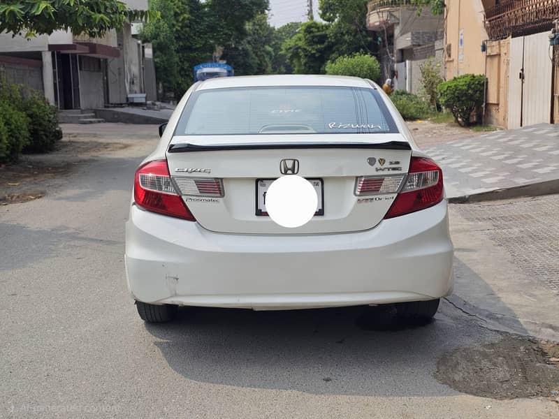 Honda Civic VTi Oriel Prosmatec 2015

                                                            alt=
