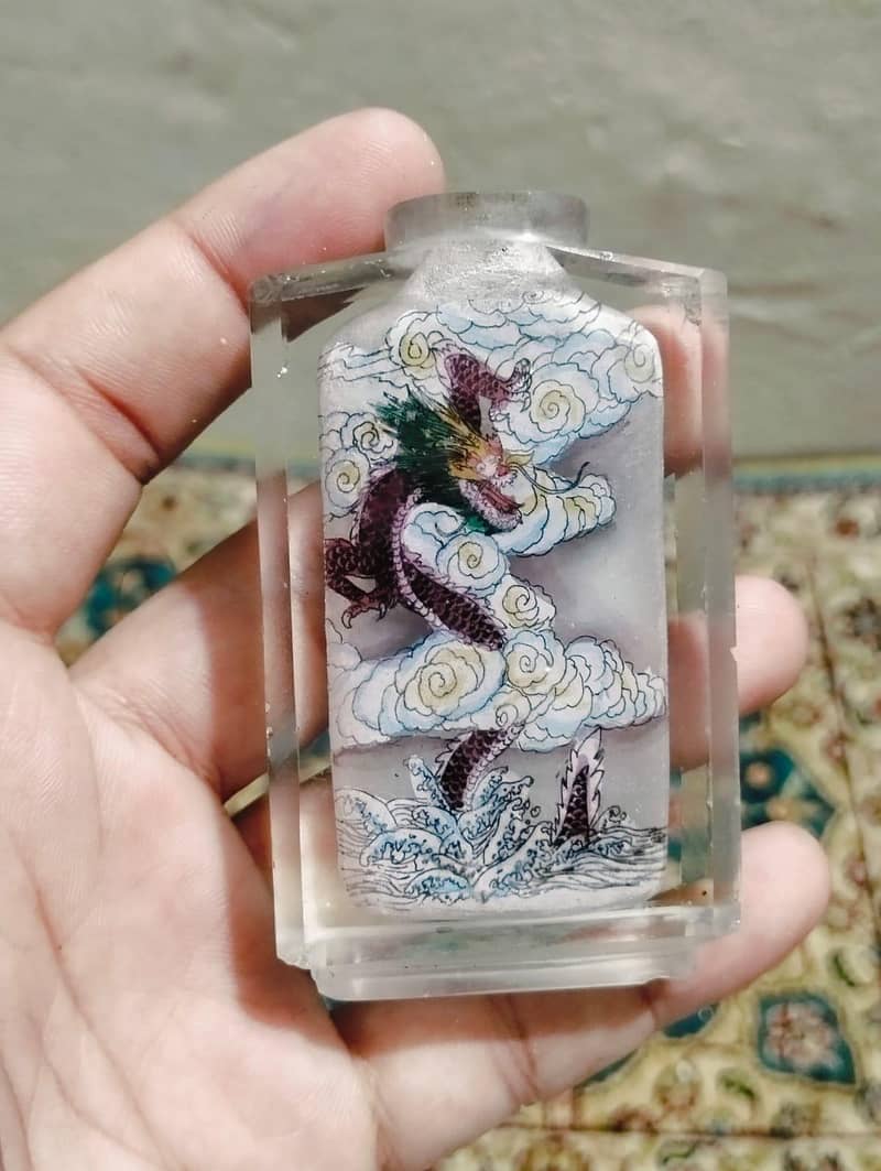 Snuff Bottle Antique Chinese inside Painting for sale

                                                            alt=