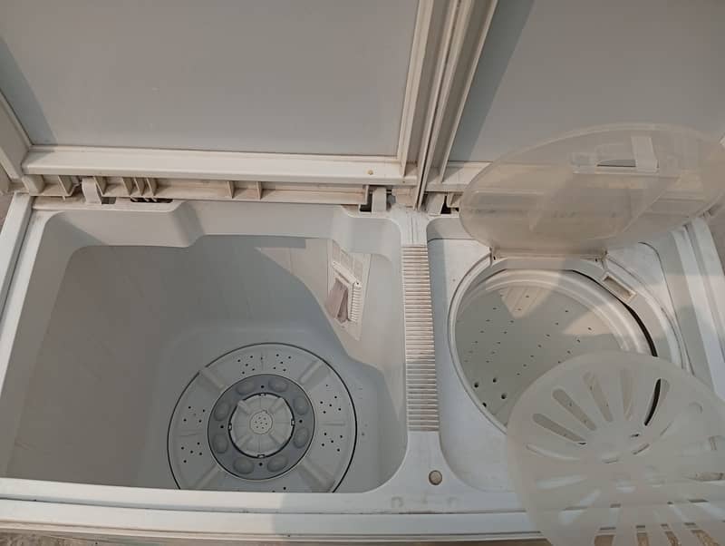 Kenwood Washing Machine

                                                            alt=