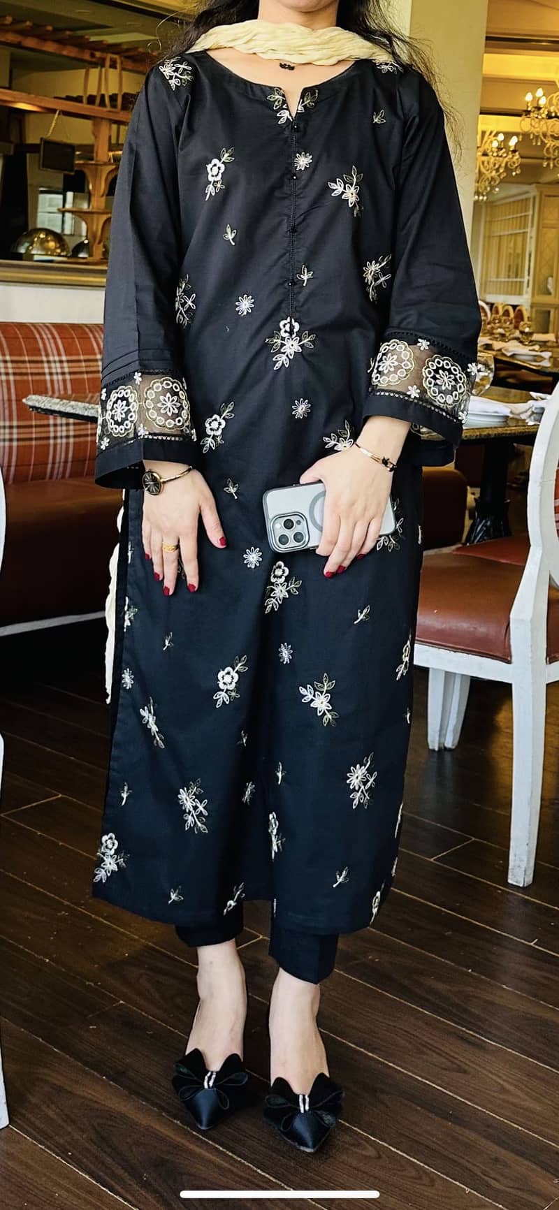 Brand batik 2 piece dress

                                                            alt=